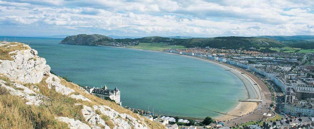 Snowdon Retreat Villa By Seaside Llandudno Exterior photo